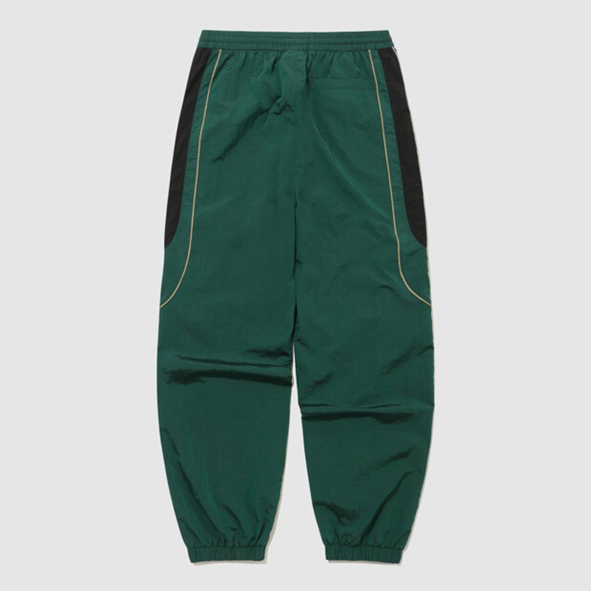 엄브로(UMBRO) HBL OG 우븐 조거 팬츠 그린 UR121CPT23