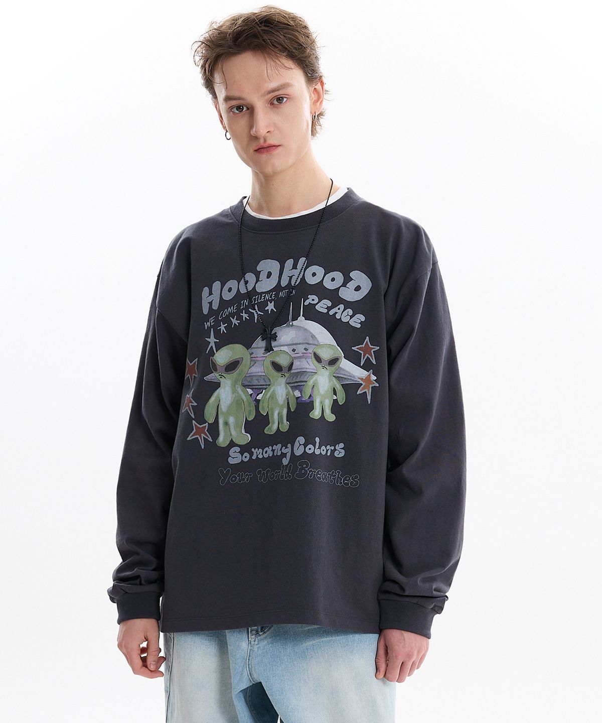 후드후드(HOODHOOD) 에일리언 피스 롱슬리브 티셔츠 차콜