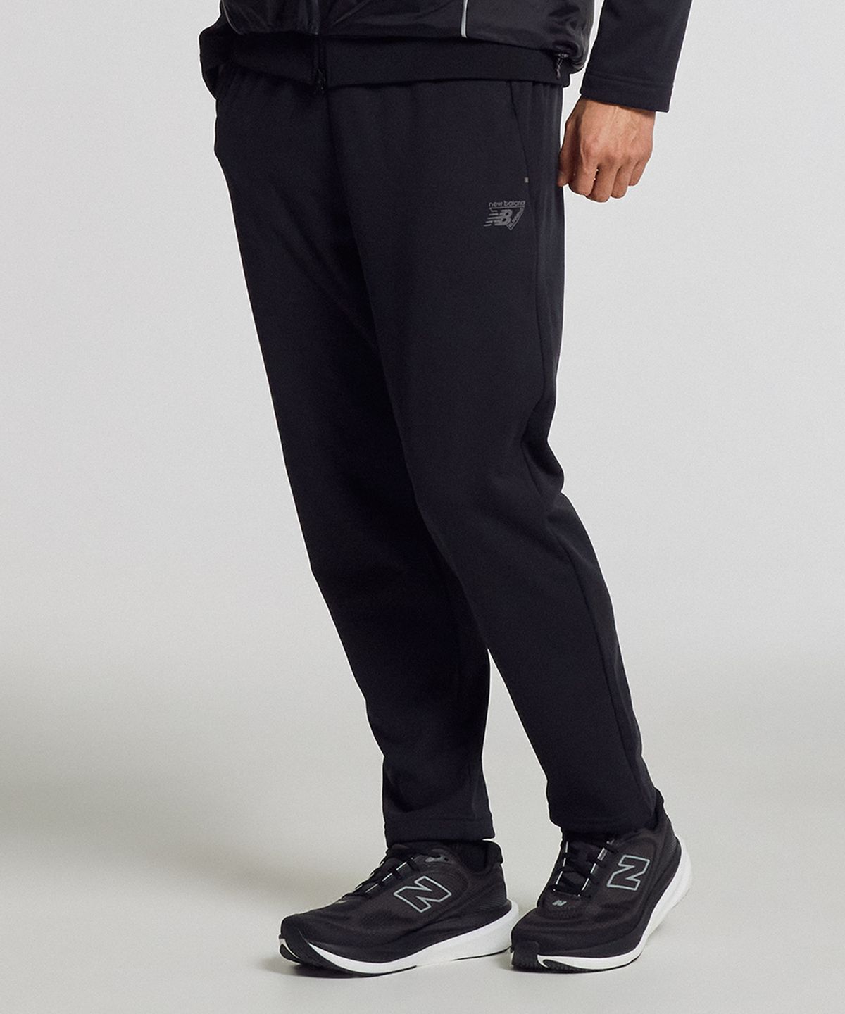 뉴발란스(NEW BALANCE) NBMLG15213 / PF 에센셜 스트레이트팬츠 (BLACK)