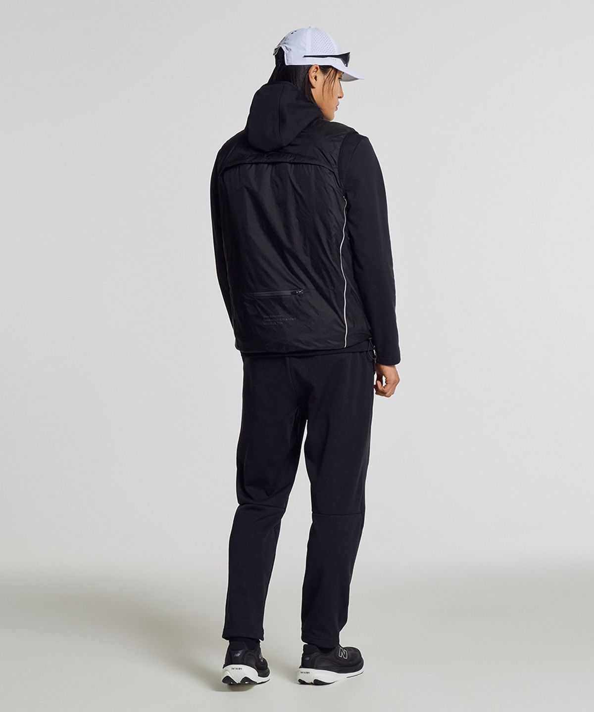 뉴발란스(NEW BALANCE) NBMLG15213 / PF 에센셜 스트레이트팬츠 (BLACK)