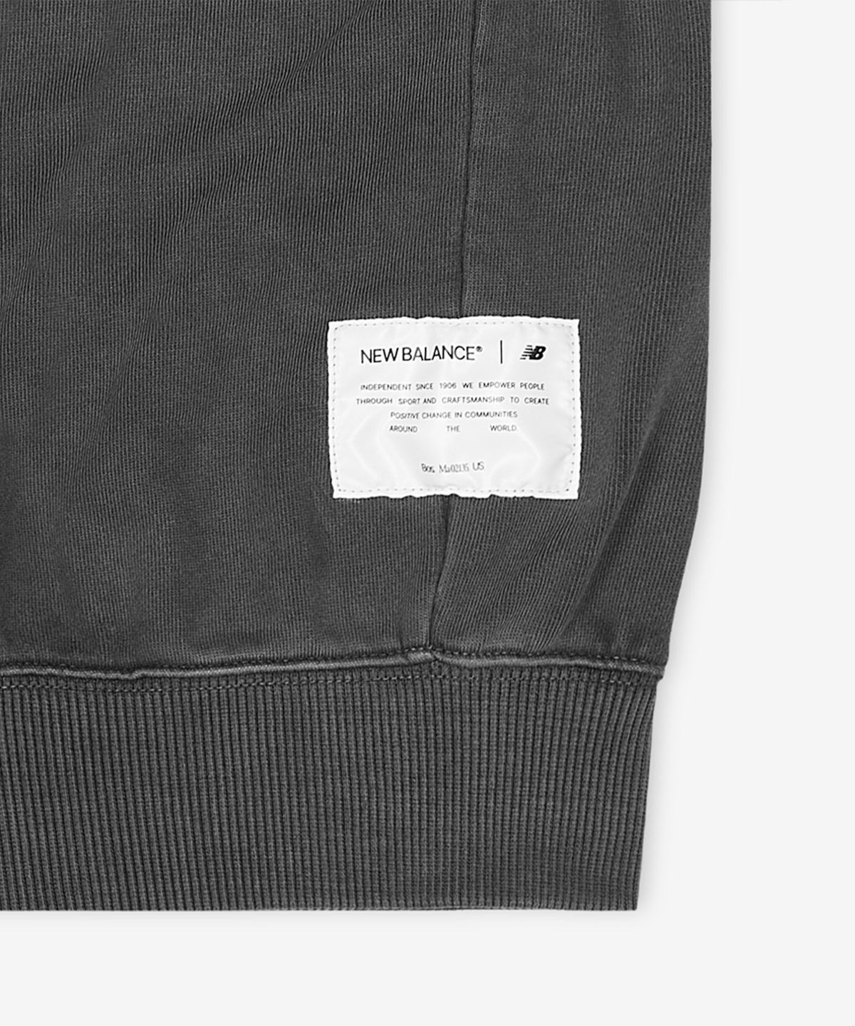 뉴발란스(NEW BALANCE) NBMDG11223 / UNI Ndurance 레터링 워시드 논기모 후드집업 (CHARCOAL)