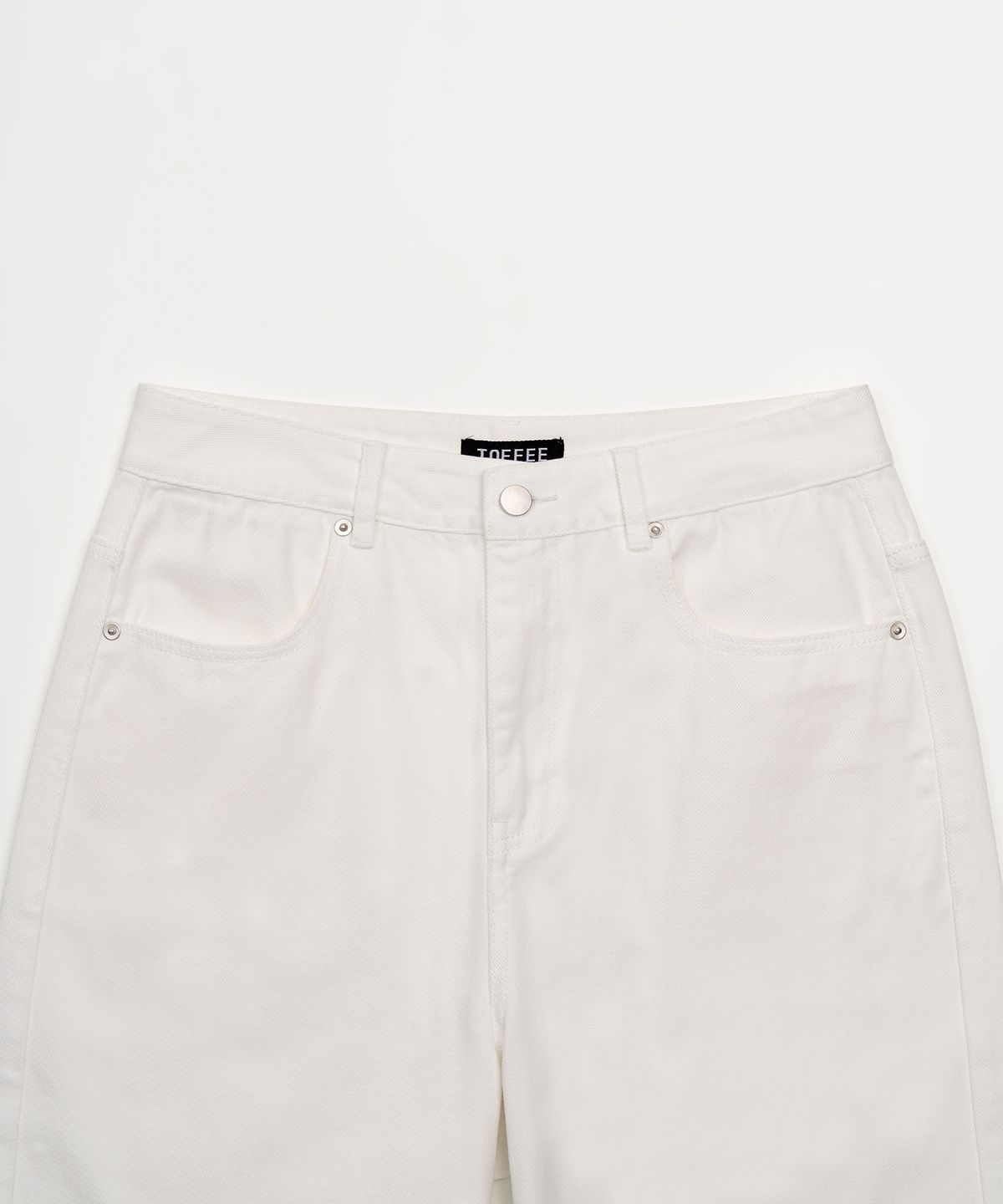 토피(TOFFEE) 딥 커브드 데님 팬츠 (WHITE)