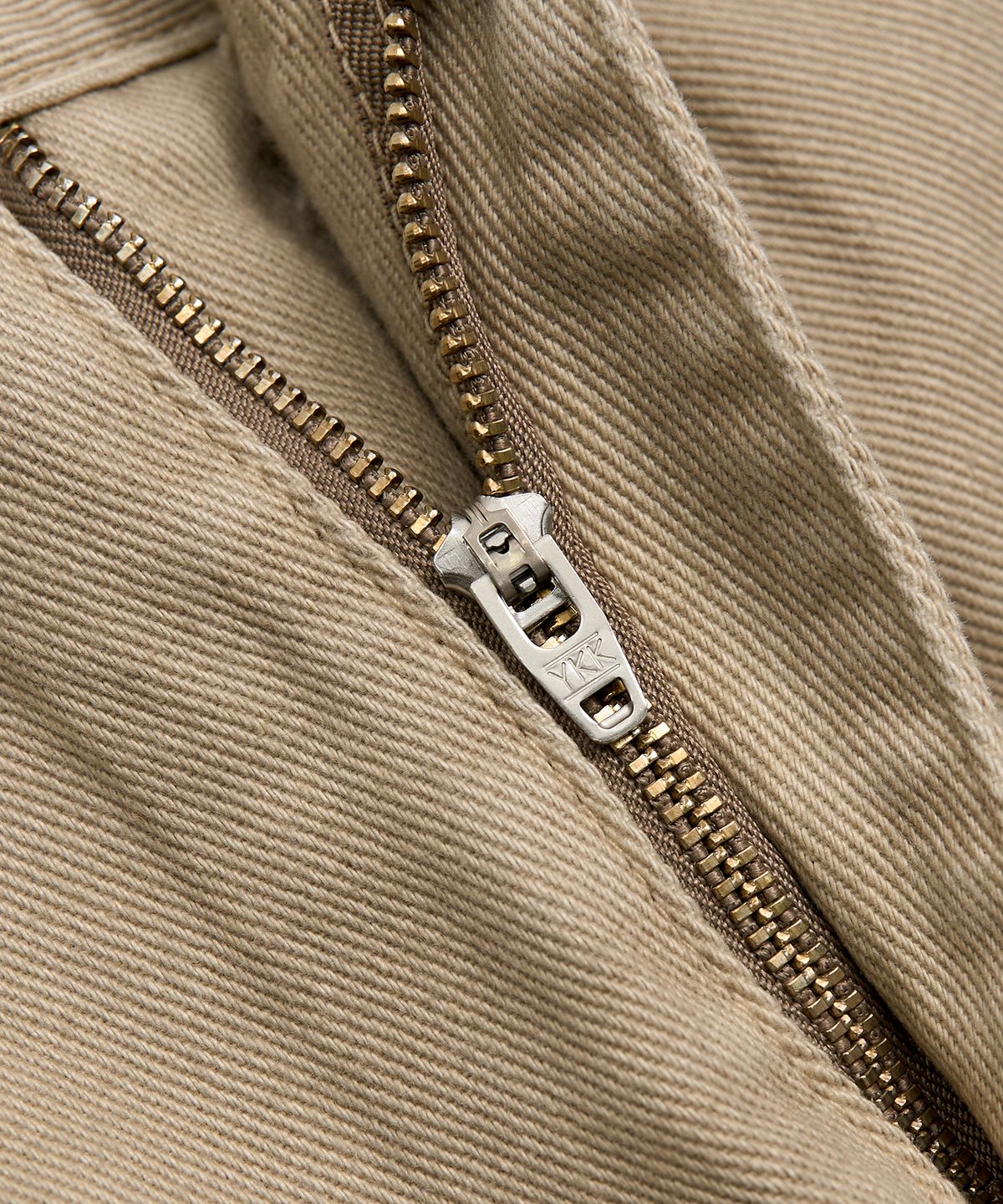 토피(TOFFEE) 딥 커브드 데님 팬츠 (BEIGE)