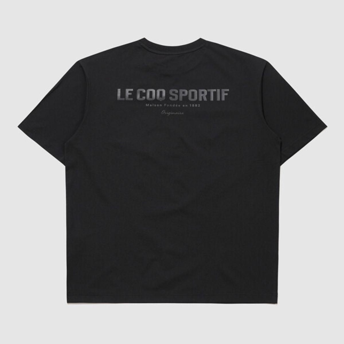 르꼬끄(LECOQ) 유니 레터 그래픽 르프레쉬 루즈핏 반팔티 블랙 QR123LRS21