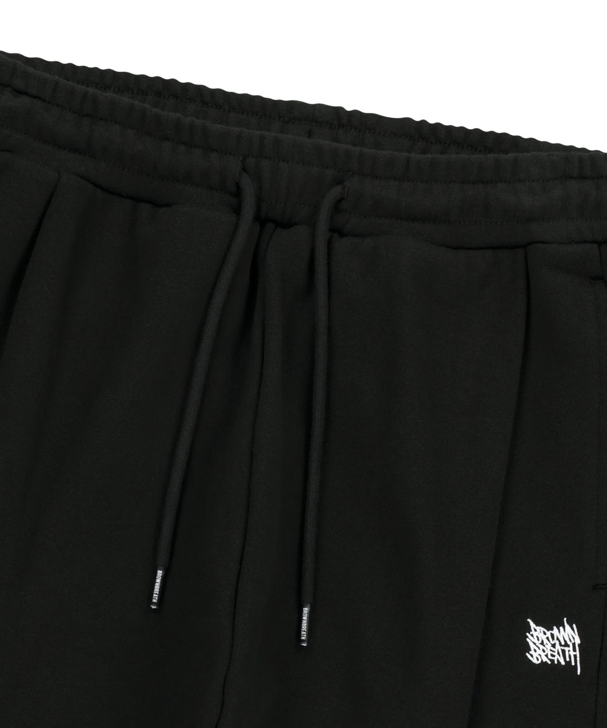 브라운브레스(BROWNBREATH) TAG TWO TUCK WIDE SWEAT PANTS - BLACK