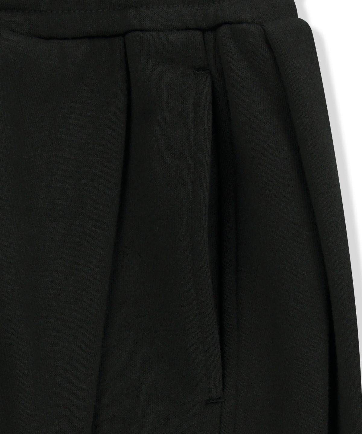 브라운브레스(BROWNBREATH) TAG TWO TUCK WIDE SWEAT PANTS - BLACK
