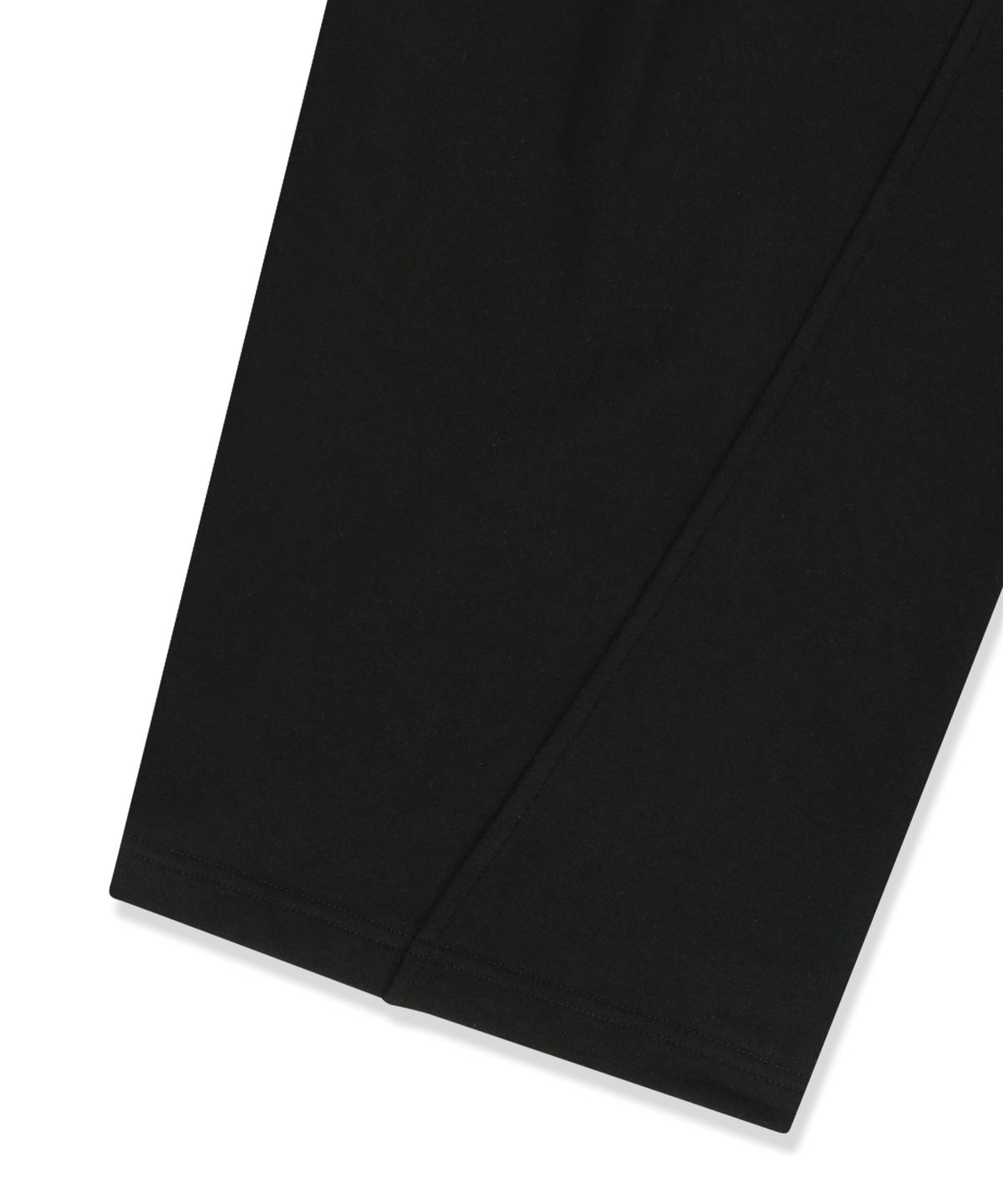 브라운브레스(BROWNBREATH) TAG TWO TUCK WIDE SWEAT PANTS - BLACK