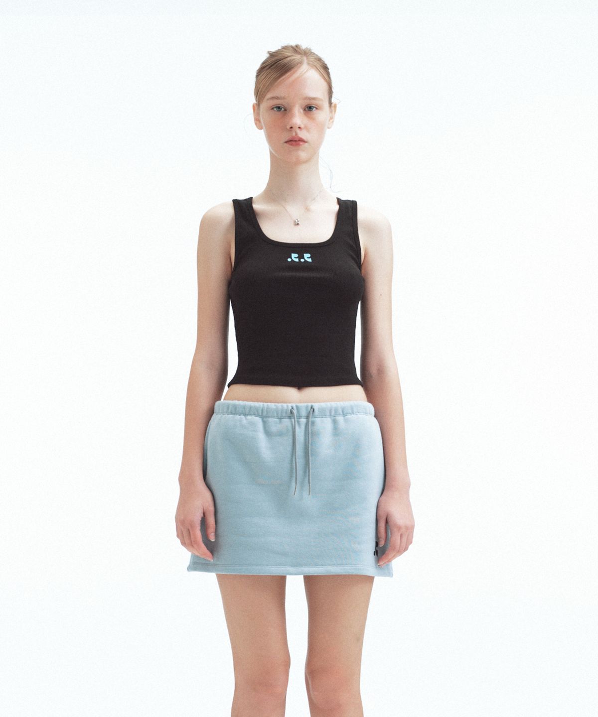 레스트앤레크레이션(REST&RECREATION) SHORT TANK TOP - BLACK