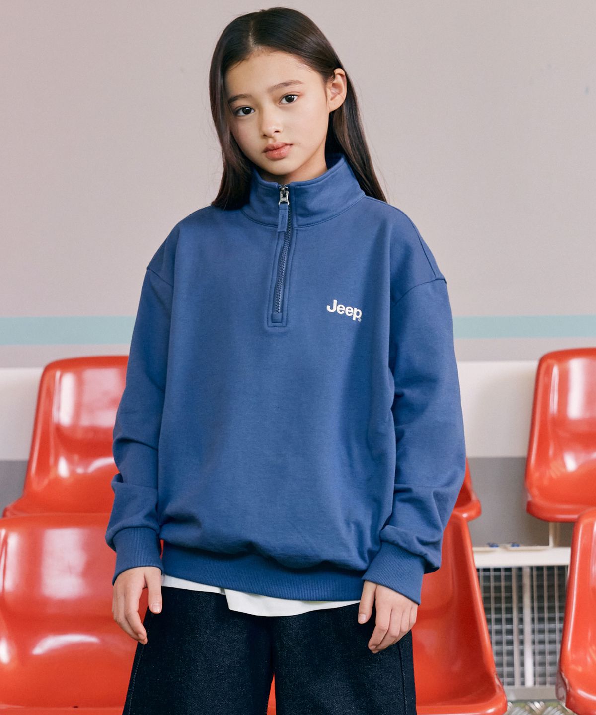 지프키즈(JEEPKIDS) 히스토리 루트 반넥 맨투맨(KR5TSU850BL)