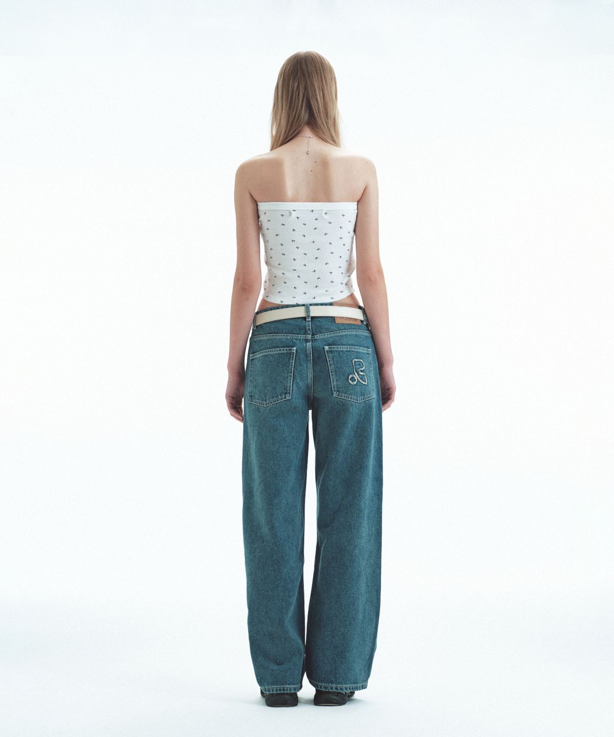 레스트앤레크레이션(REST&RECREATION) RR PATTERN TUBE TOP - IVORY