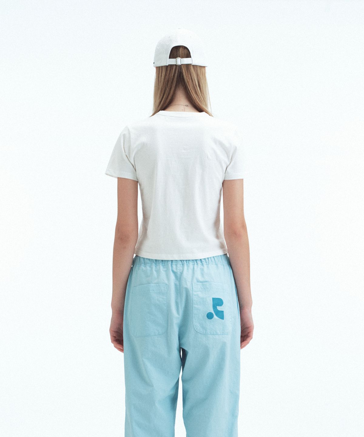 레스트앤레크레이션(REST&RECREATION) BASIC LOGO T-SHIRT - WHITE