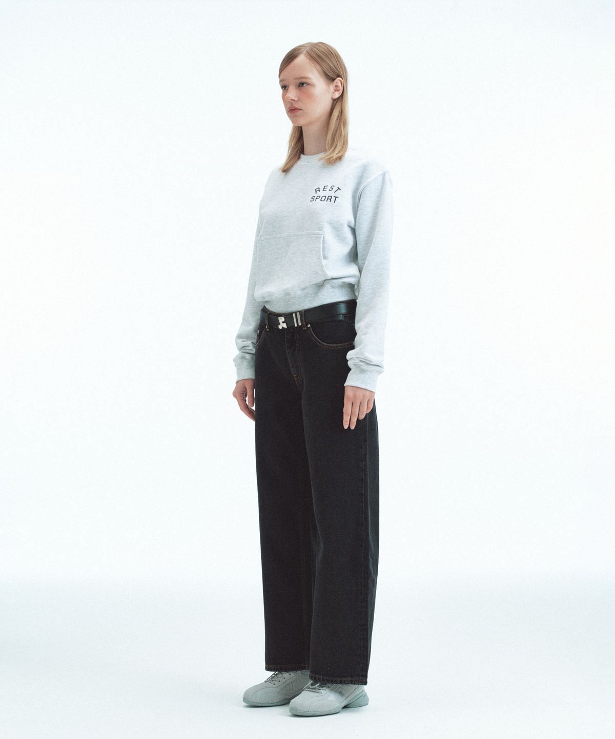 레스트앤레크레이션(REST&RECREATION) POCKET SWEATSHIRT - LIGHT GREY
