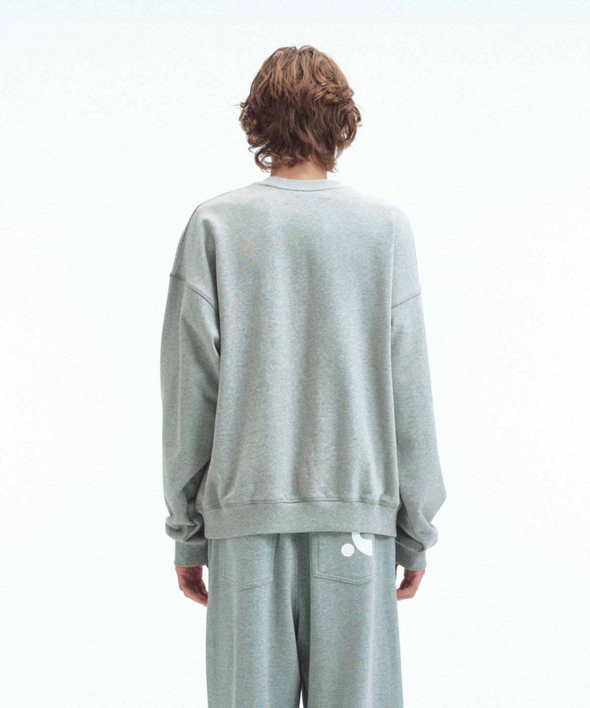 레스트앤레크레이션(REST&RECREATION) OVERSIZED LOGO SWEATSHIRT - GREY