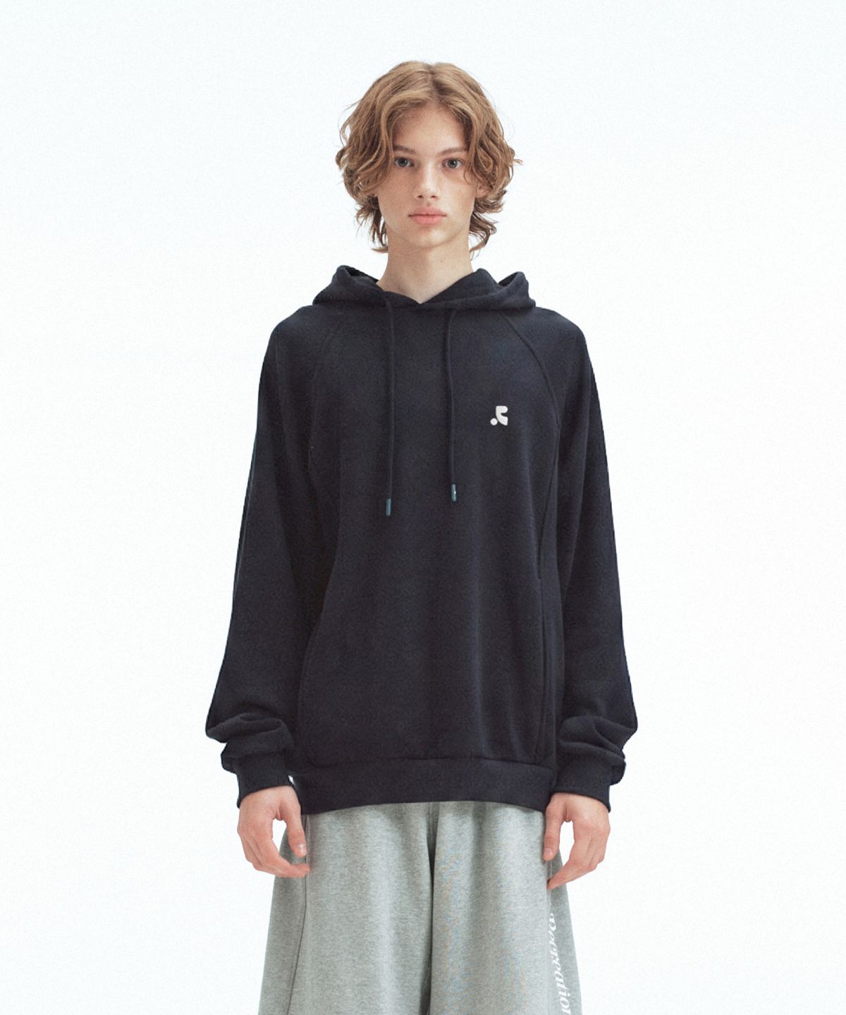 레스트앤레크레이션(REST&RECREATION) OVERSIZED RAGLAN HOODIE - NAVY