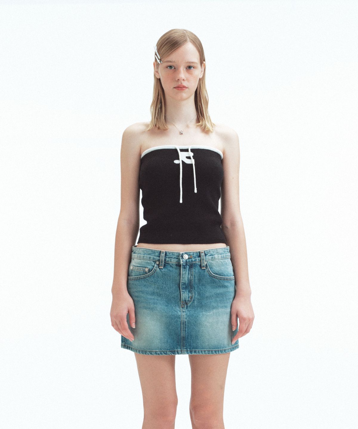 레스트앤레크레이션(REST&RECREATION) STRING KNIT TUBE TOP - BLACK