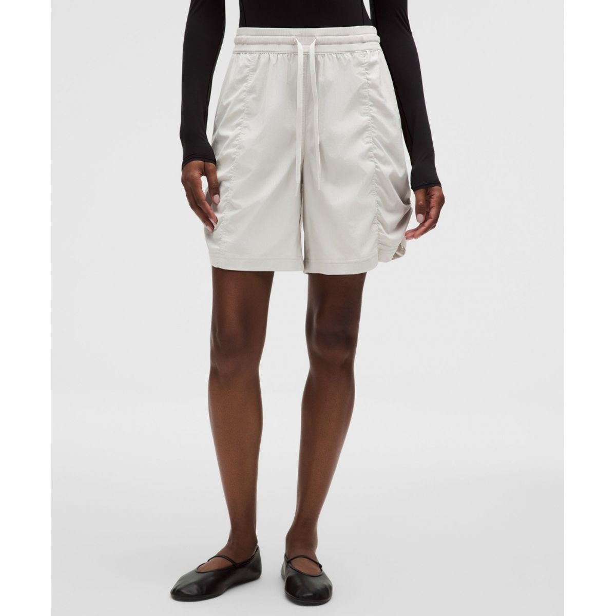 룰루레몬(LULULEMON) 댄스 스튜디오 하이라이즈 버뮤다 쇼츠 7inch  DVGY