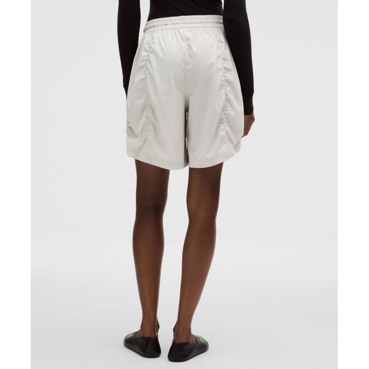 룰루레몬(LULULEMON) 댄스 스튜디오 하이라이즈 버뮤다 쇼츠 7inch  DVGY