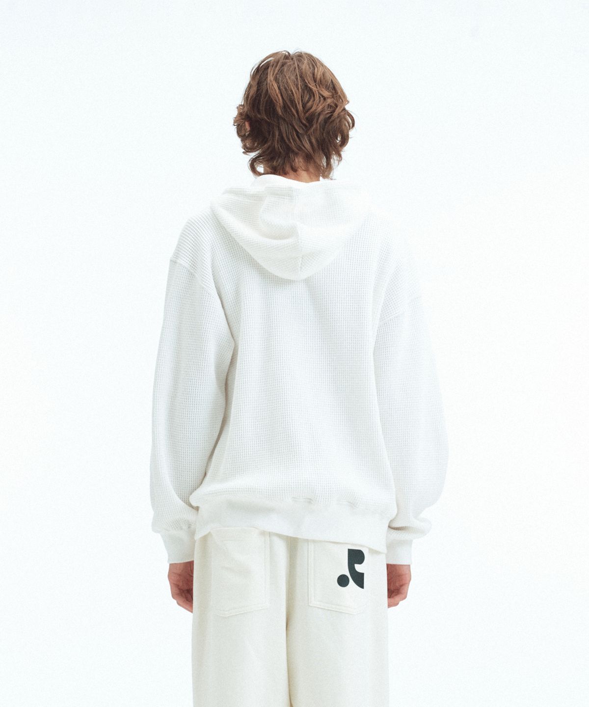 레스트앤레크레이션(REST&RECREATION) STITCH WAFFLE HOOD ZIP-UP - WHITE
