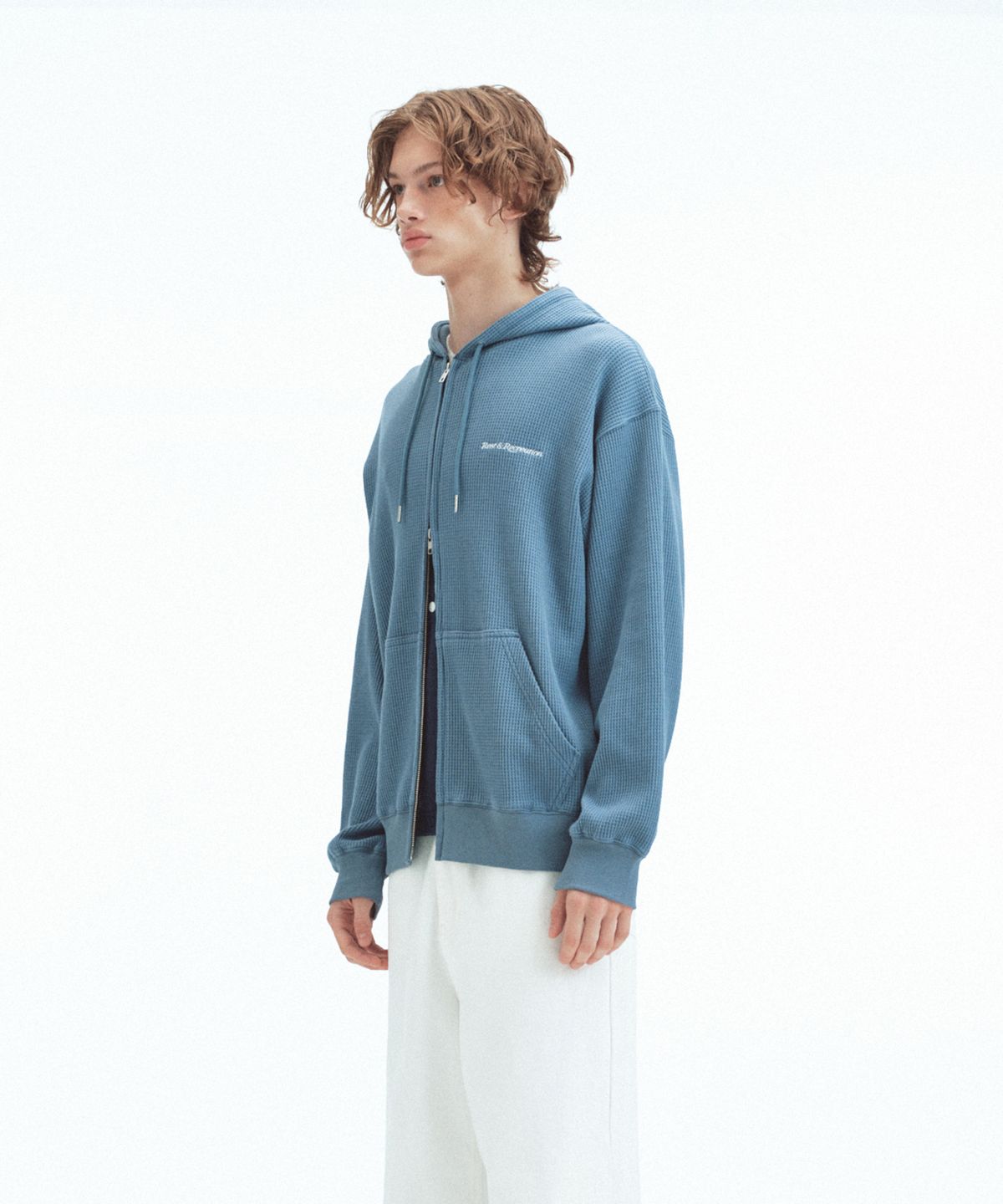 레스트앤레크레이션(REST&RECREATION) STITCH WAFFLE HOOD ZIP-UP - BLUE