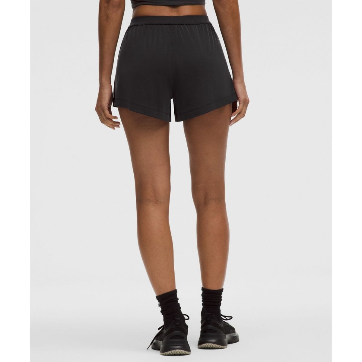 룰루레몬(LULULEMON) 드레이피 Softstreme 하이라이즈 쇼츠 3.5inch  BLK