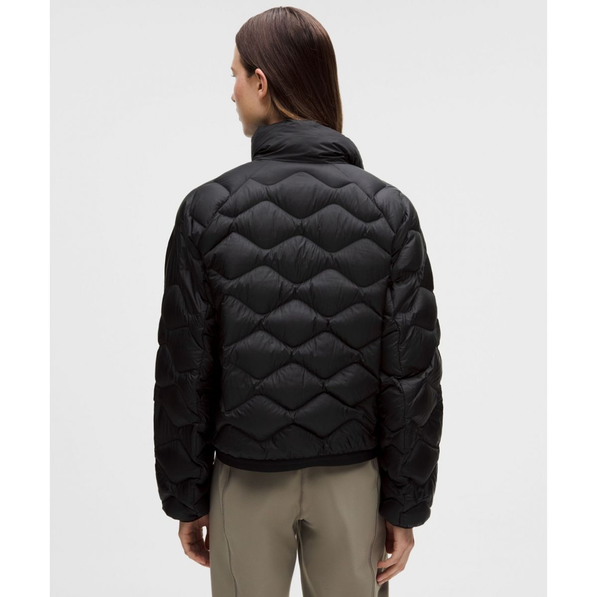 룰루레몬(LULULEMON) 페더웨이트 900 다운 필 퀼티드 재킷  BLK