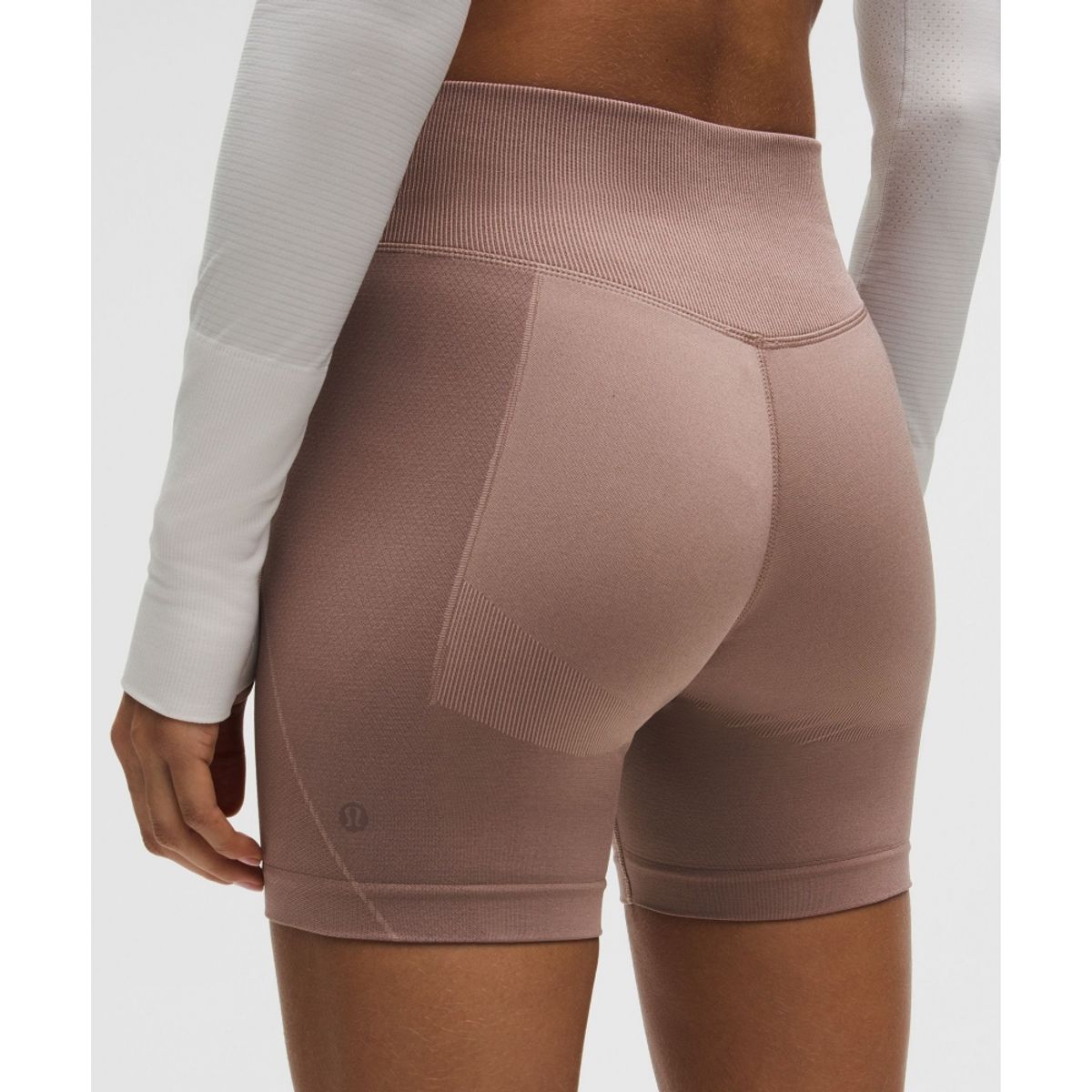 룰루레몬(LULULEMON) 겟 로우 하이라이즈 트레이닝 쇼츠 5inch  TWIG ASHR