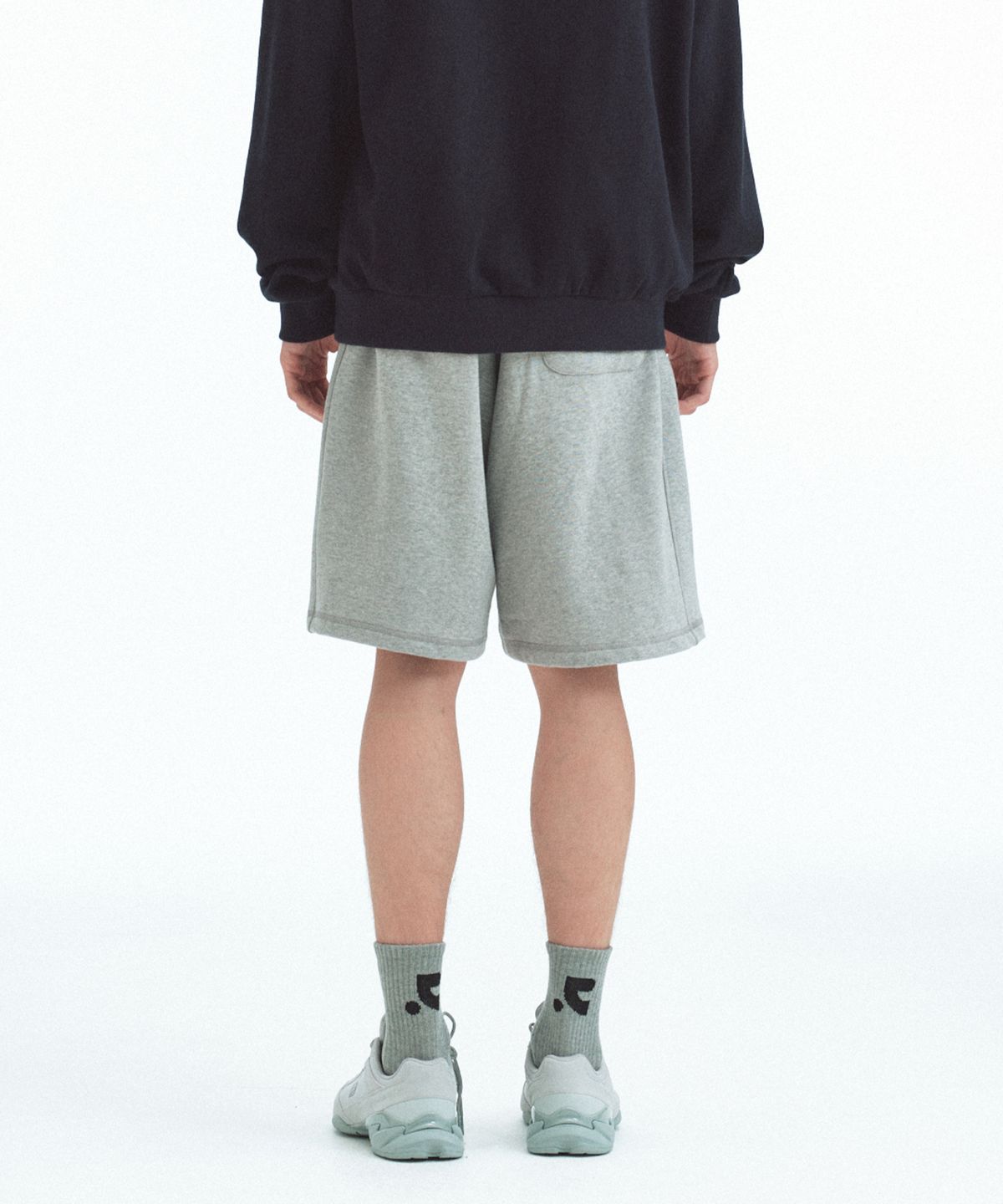 레스트앤레크레이션(REST&RECREATION) SWEAT MIDI SHORTS - GREY