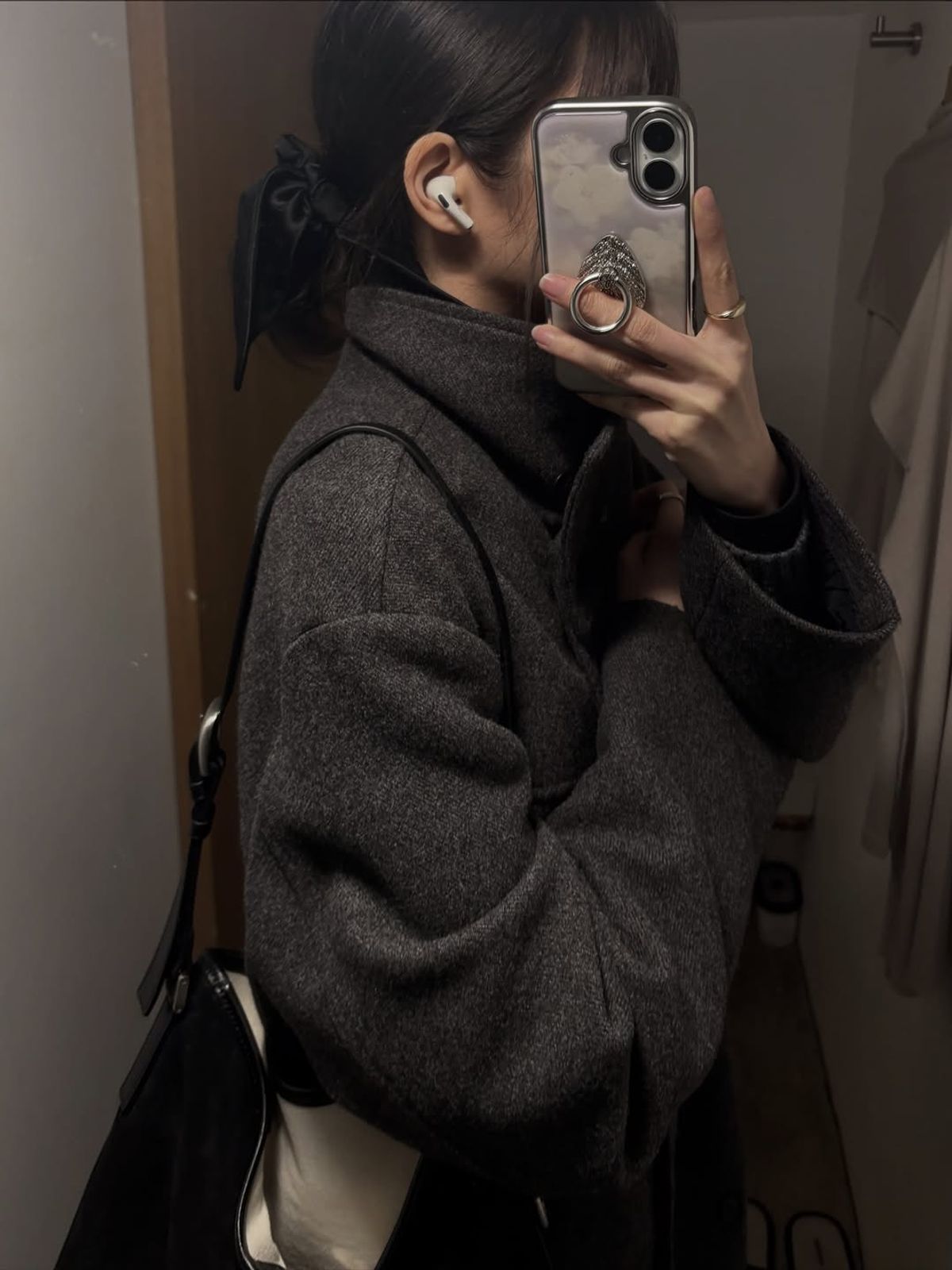 알렉산드르드파리(ALEXANDREDEPARIS) 알렉산드라 스크런치 네이비