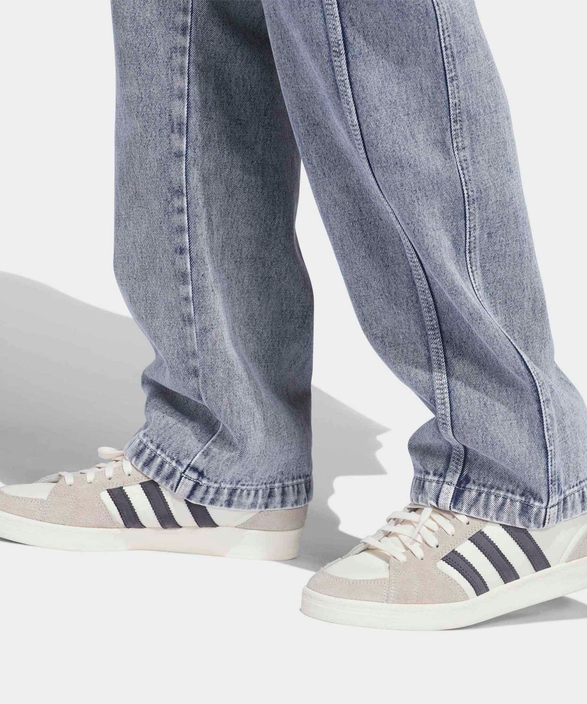 아디다스(ADIDAS) 스케이트보딩 x KDR 워시드 팬츠 - 라이트데님 / KD9432