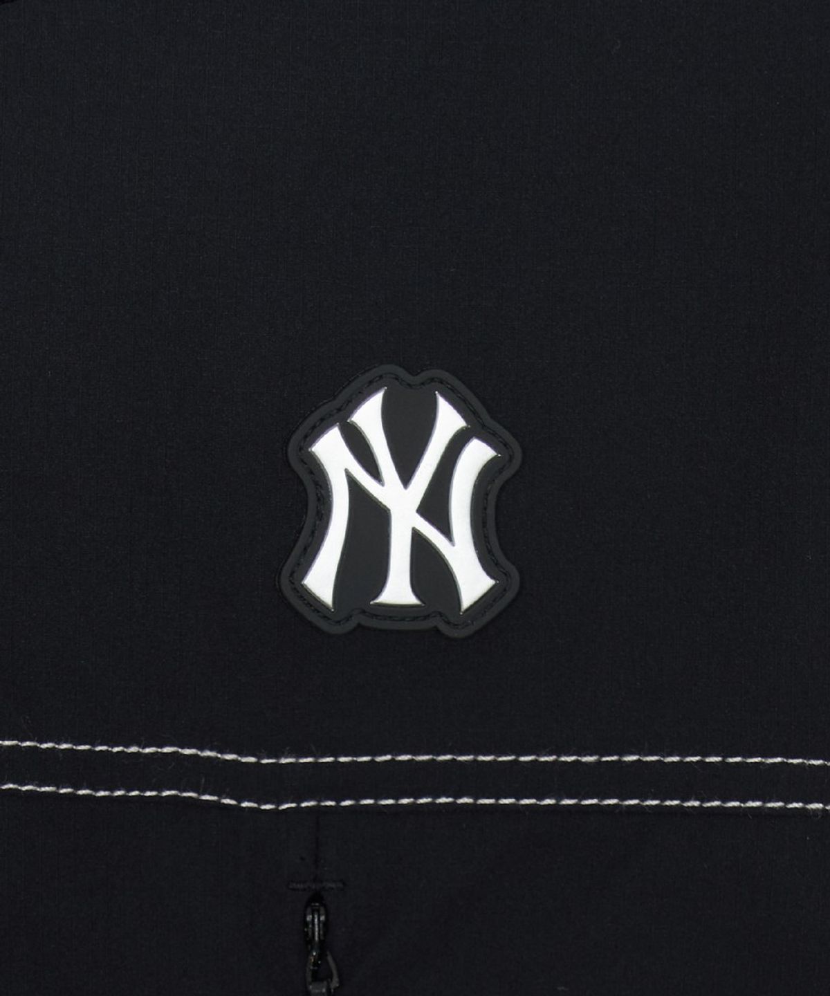 엠엘비 키즈(MLB KIDS) 아웃도어 베이직 우븐 맨투맨 NY (Black)