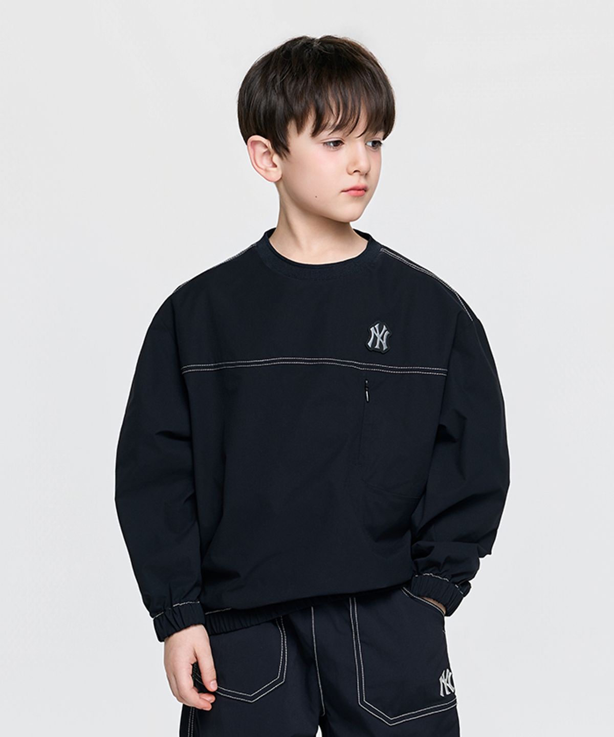 엠엘비 키즈(MLB KIDS) 아웃도어 베이직 우븐 맨투맨 NY (Black)