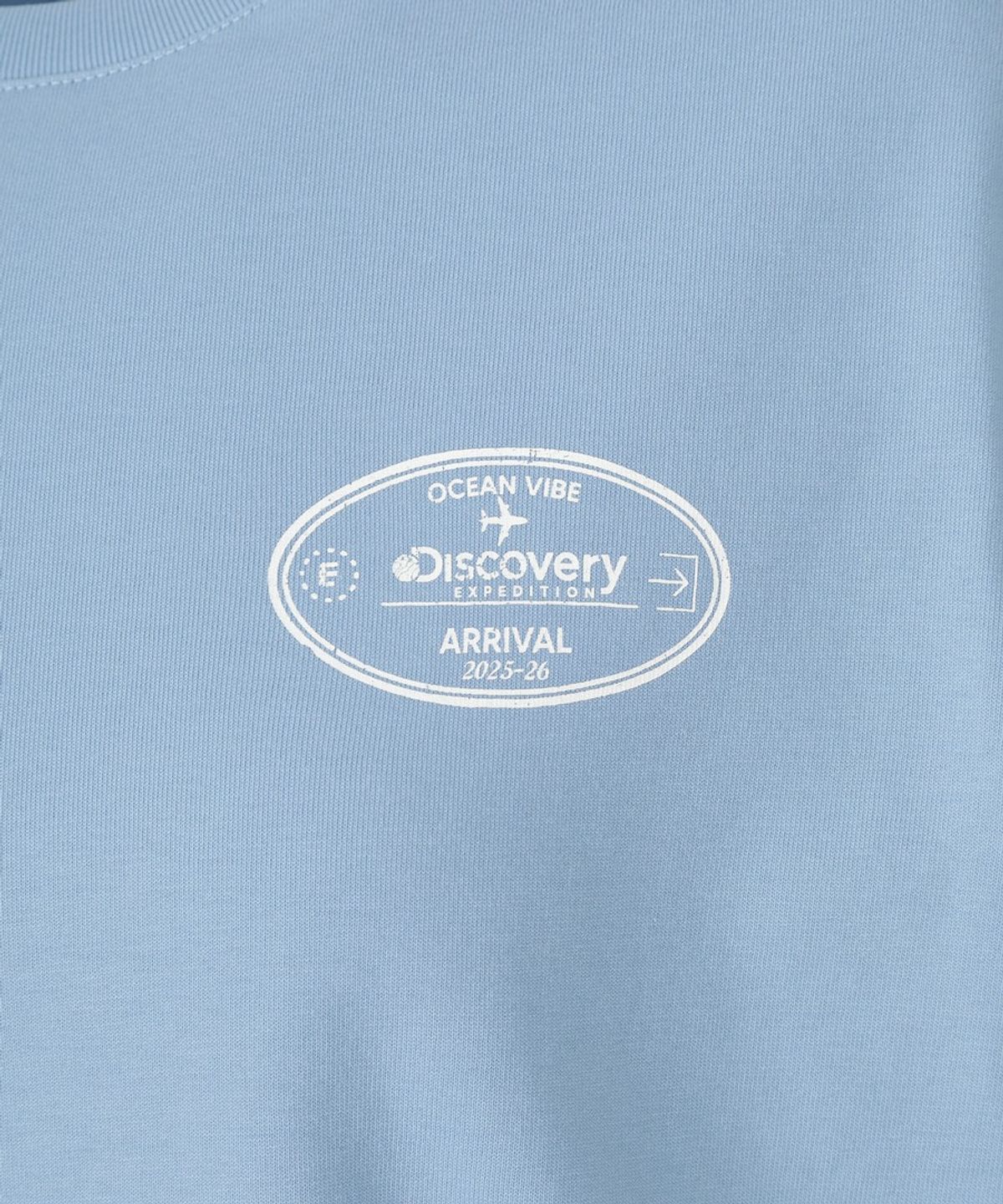 디스커버리 익스페디션(DISCOVERY EXPEDITION) 여성 스탬프 세미오버핏 반팔티셔츠 (BLUE)