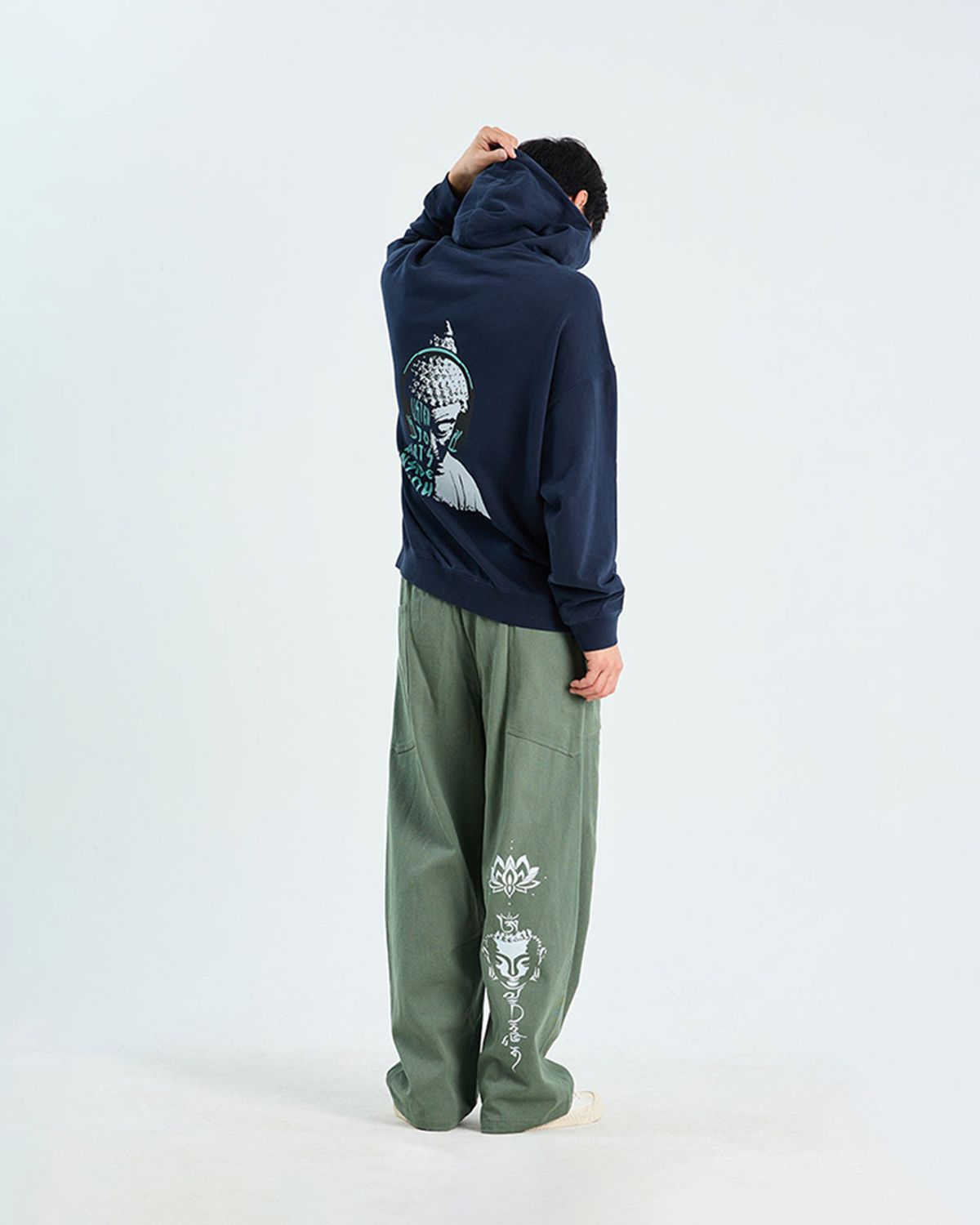바반투(BHAVANTU) Om Lotus Oversized Pants (Black / Khaki)
