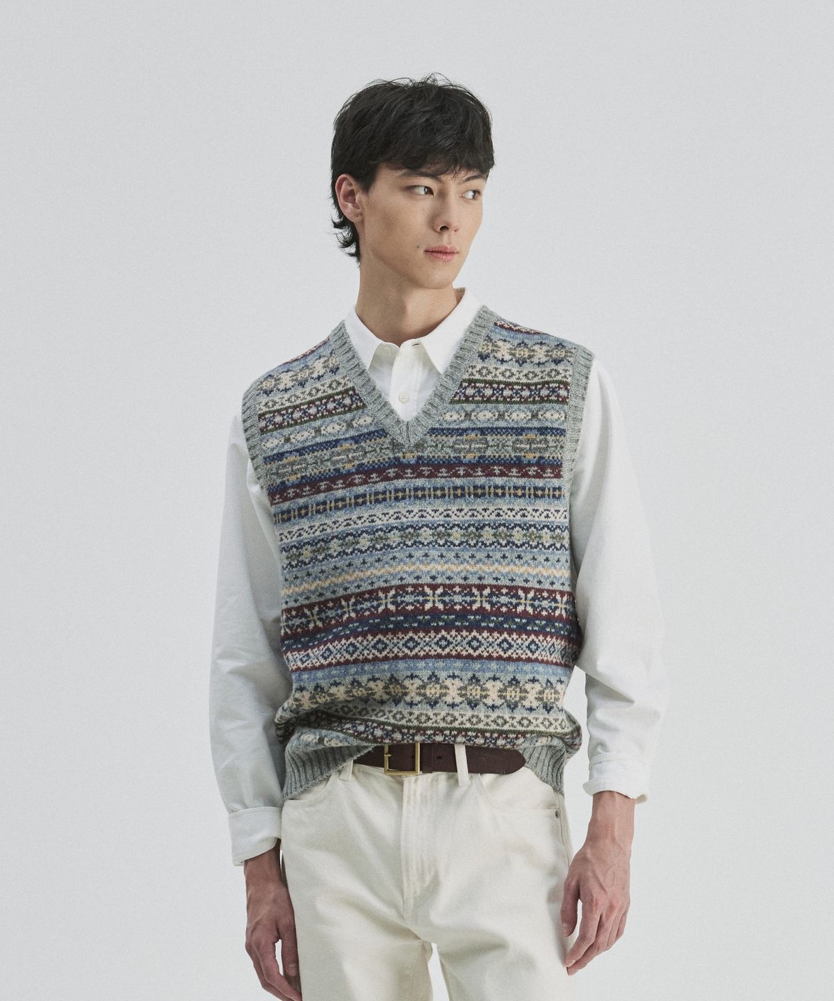 건지 울른스(Guernsey Woollens) 세인트피터 페어아일 브이넥 베스트 - 그레이