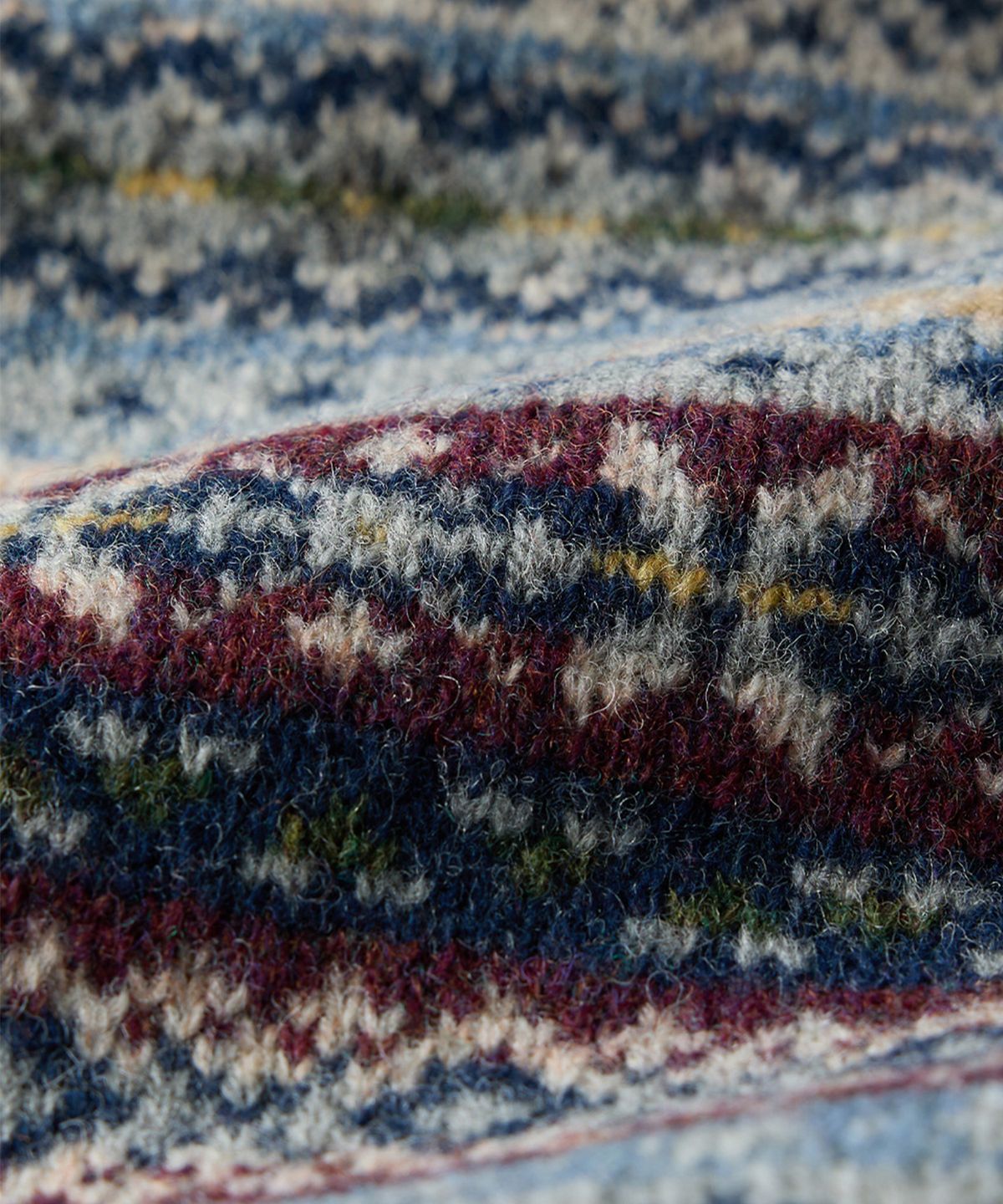 건지 울른스(Guernsey Woollens) 세인트피터 페어아일 브이넥 베스트 - 그레이