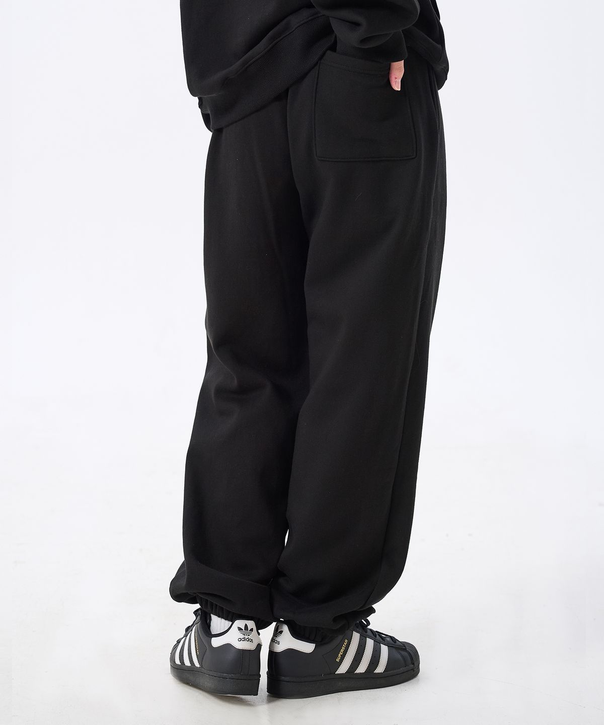 키쇼르(KISHOR) (기모) Puff Logo Pants Black