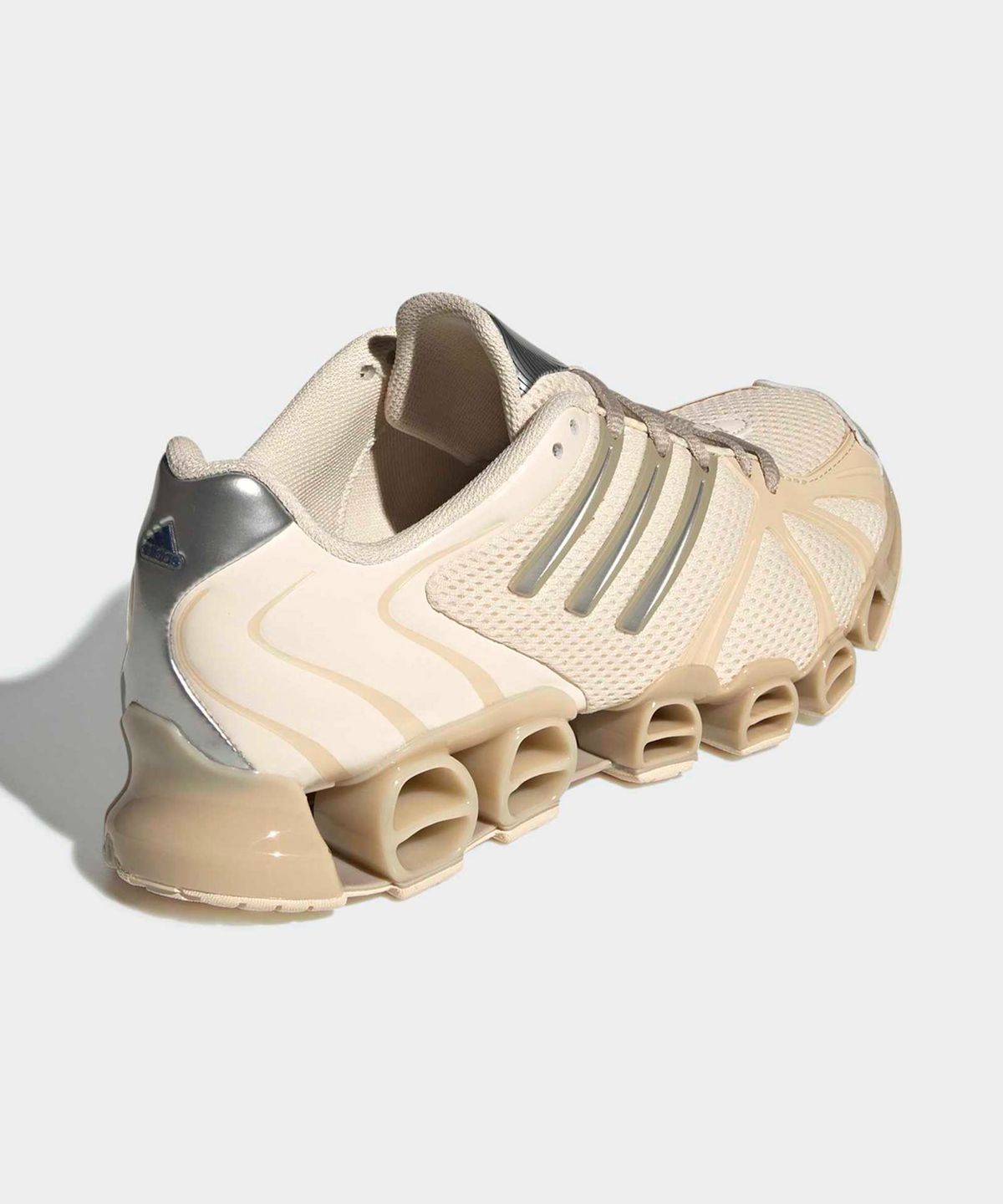 아디다스(ADIDAS) 메가 고스트라이드 - 원더화이트:원더베이지 / KI6543