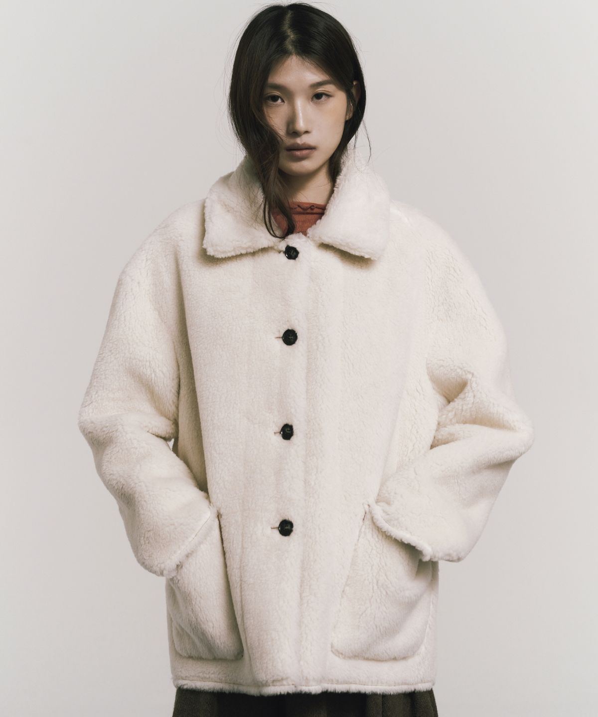 닉앤니콜(NICK&NICOLE) REVERSIBLE SHEARLING  FUR MUSTANG_BROWN
