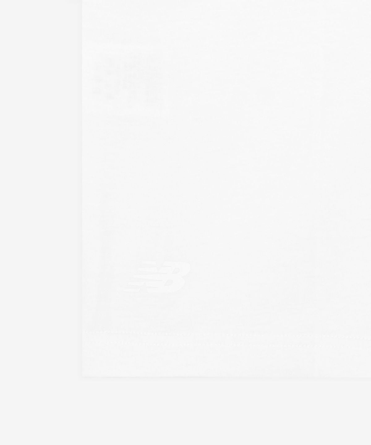 뉴발란스(NEW BALANCE) NBNDG21203 / UNI 에센셜 스몰로고 긴팔티 (WHITE)