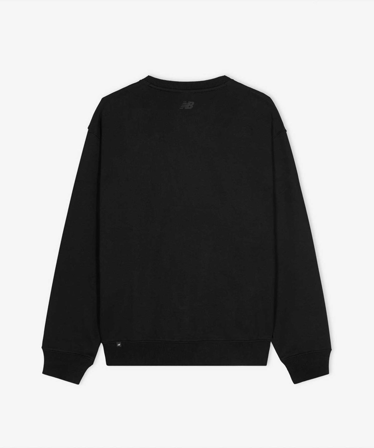 뉴발란스(NEW BALANCE) NBNCG11203 / UNI 에센셜 스몰로고 맨투맨 (BLACK)