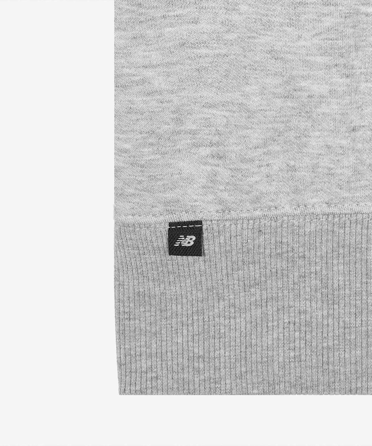 뉴발란스(NEW BALANCE) NBNCG11213 / UNI 에센셜 스몰로고 반집업 맨투맨 (GRAY)