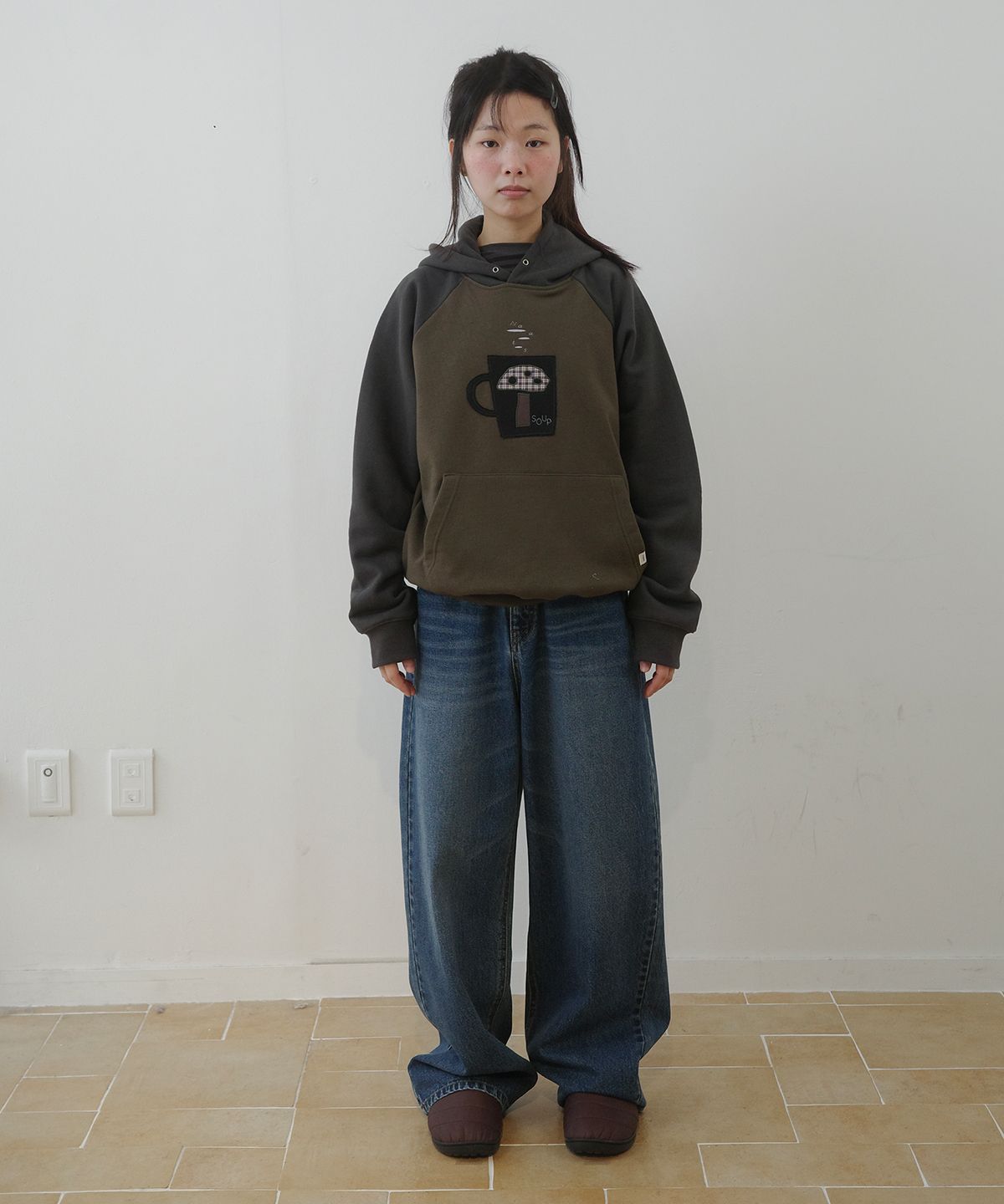 나츠(NAATS) Mushroom Soup Hoodie, khaki