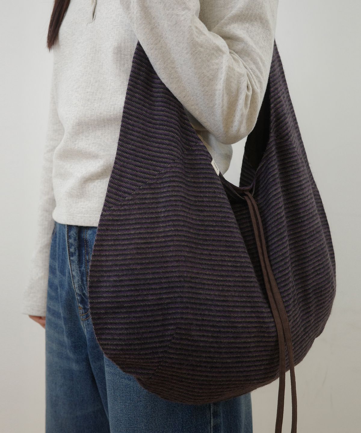 나츠(NAATS) Stripe comfy bag, purple