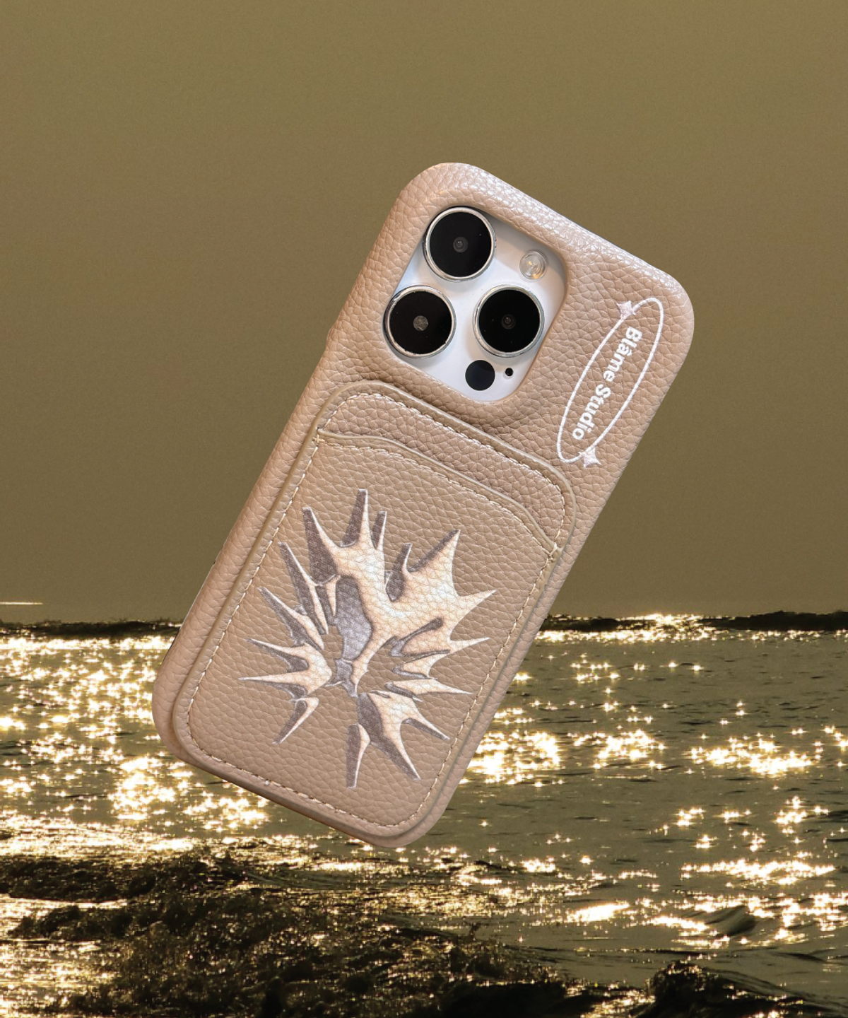 블레임 스튜디오(BLAMESTUDIO) Heart Glow Brown Leather case