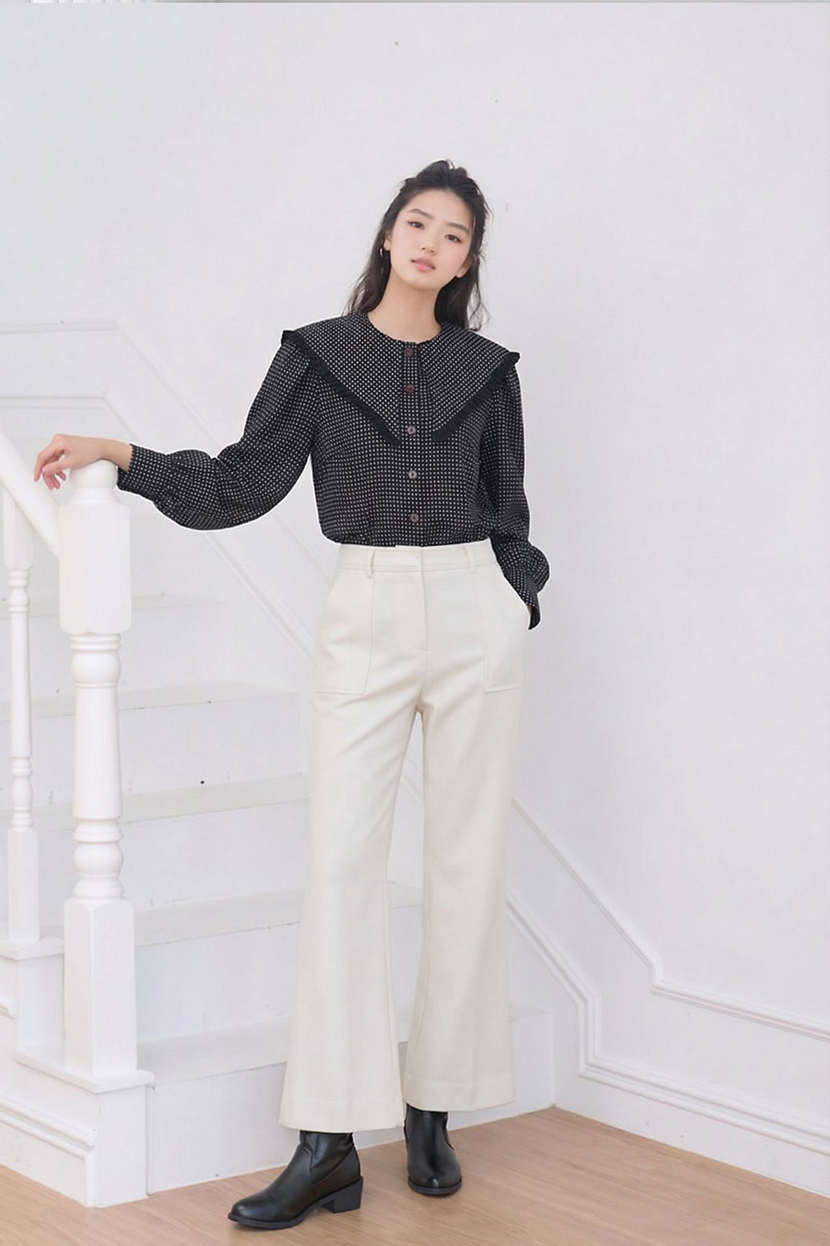 엘바이엘(LBYL) 프릴 세일러 카라 도트 블라우스