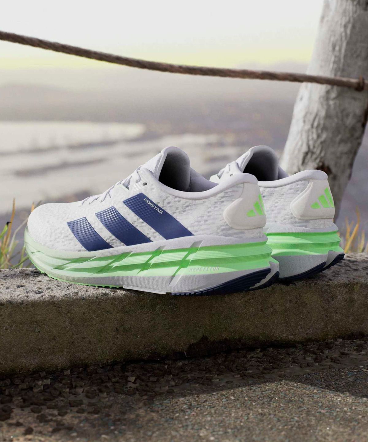 아디다스(ADIDAS) 아디스타 4 - 클라우드화이트:테크인디고:라임 / JP6574