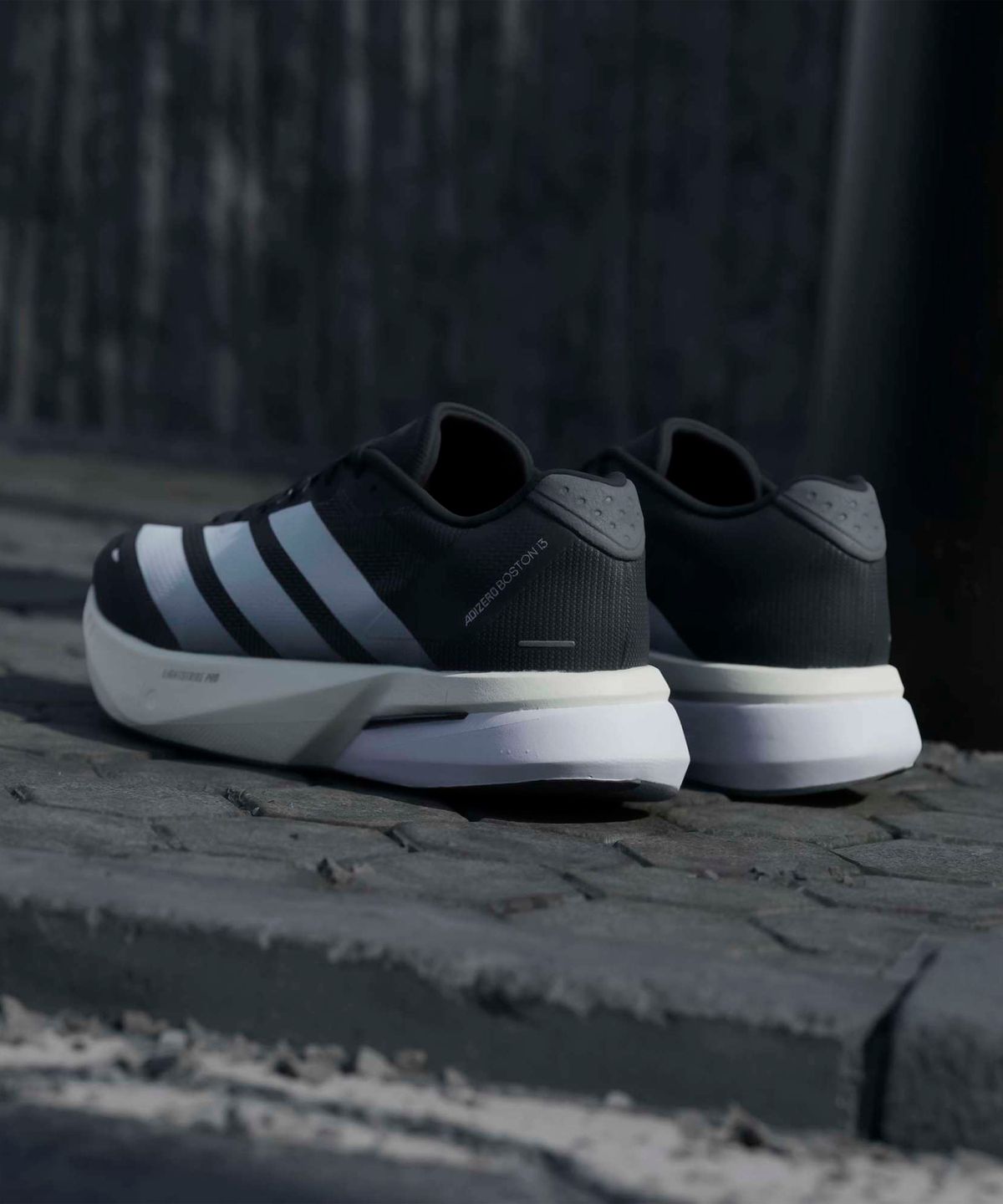 아디다스(ADIDAS) 아디제로 보스턴 13 M - 블랙:화이트 / JS4938