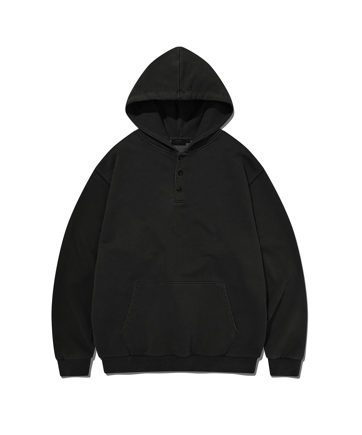 카네이테이(KANEITEI) PIGMENT WASHED HENLEY NECK HOODIE (BLACK)