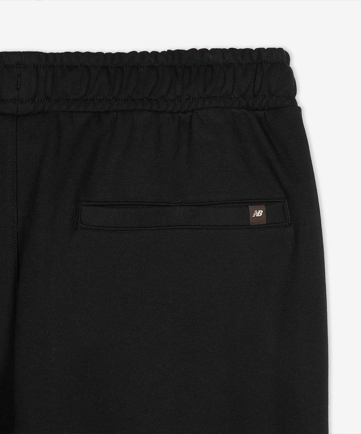 뉴발란스(NEW BALANCE) NBMLG11233 / UNI 에센셜 와이드 원턱 팬츠 (BLACK)