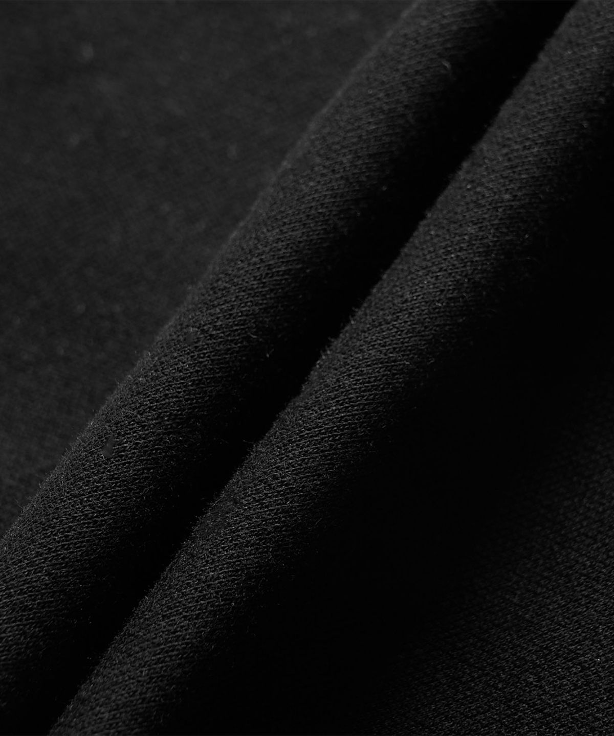 뉴발란스(NEW BALANCE) NBMLG11233 / UNI 에센셜 와이드 원턱 팬츠 (BLACK)